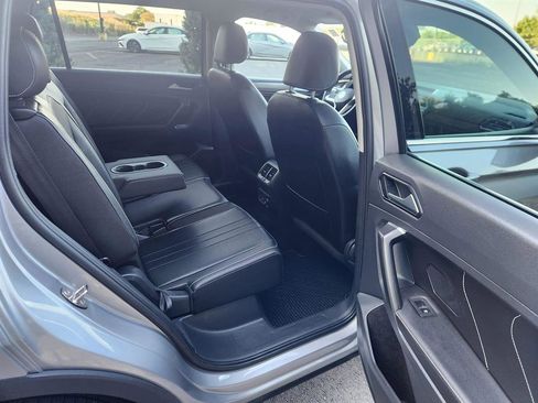 Certified 2023 Volkswagen Tiguan SE image 14