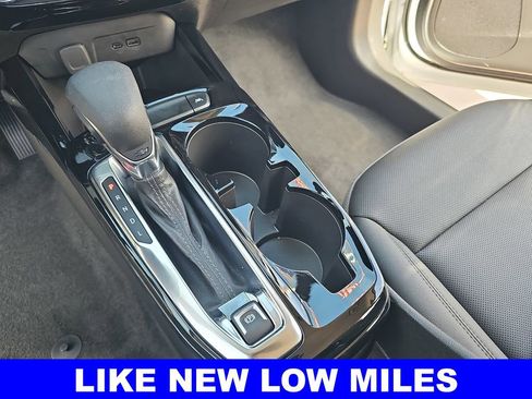 Used 2025 Chevrolet Trax ACTIV w/ Driver Confidence Package image 23