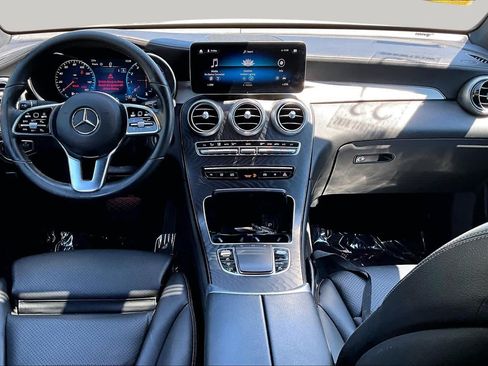 Used 2023 Mercedes-Benz GLC 300 4MATIC Coupe image 16