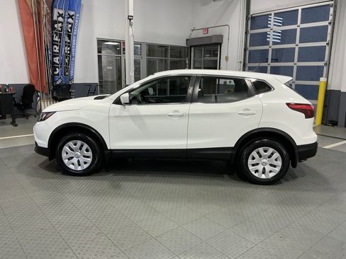 Used 2019 Nissan Rogue Sport S image 31