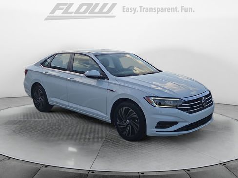 Used 2019 Volkswagen Jetta SEL Premium image 1