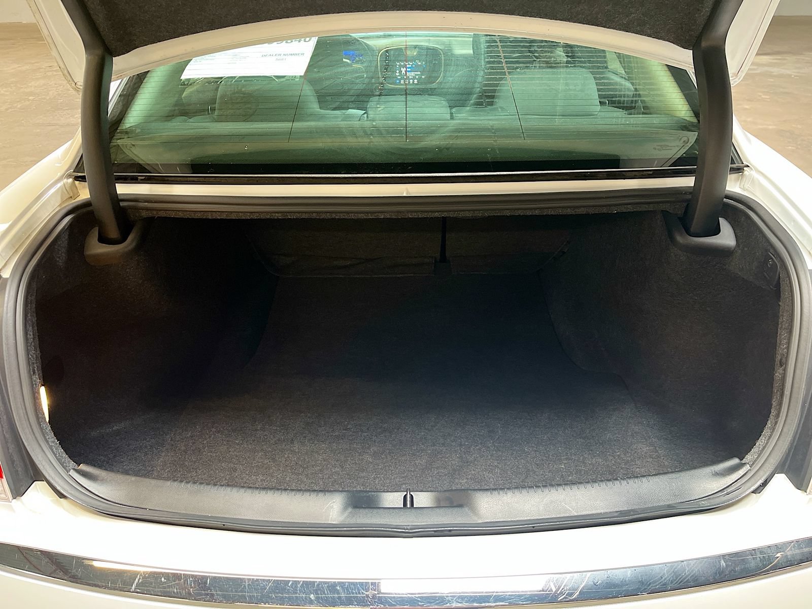 Used 2023 Chrysler 300 Touring RWD image 24