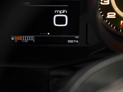 Used 2016 Ferrari 488 GTB image 37