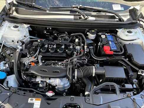 Used 2024 Honda Accord LX image 10