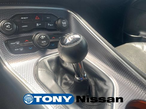 Used 2016 Dodge Challenger SRT Hellcat RWD image 35