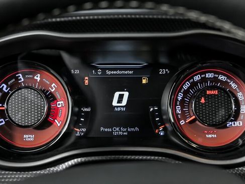 Used 2016 Dodge Challenger SRT Hellcat image 23