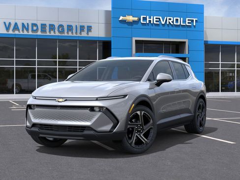 New 2026 Chevrolet Equinox EV LT image 33