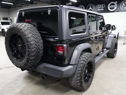 Used 2020 Jeep Wrangler Unlimited Sport AWD/4WD image 5