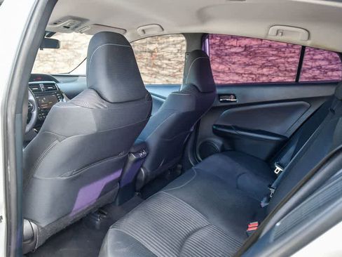 Used 2022 Toyota Prius Prime LE image 19