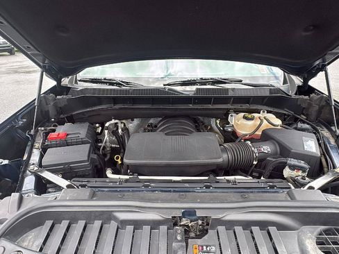 Used 2019 Chevrolet Silverado 1500 LT w/ All-Star Edition AWD/4WD image 10