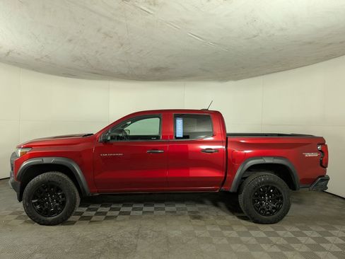 Certified 2024 Chevrolet Colorado Trail Boss w/ Technology Package image 3