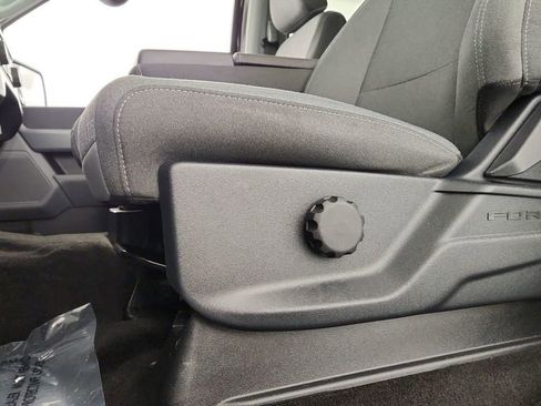 Used 2022 Ford F150 XLT w/ Trailer Tow Package image 23