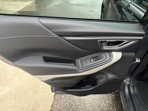 Used 2023 Subaru Forester Limited image 21