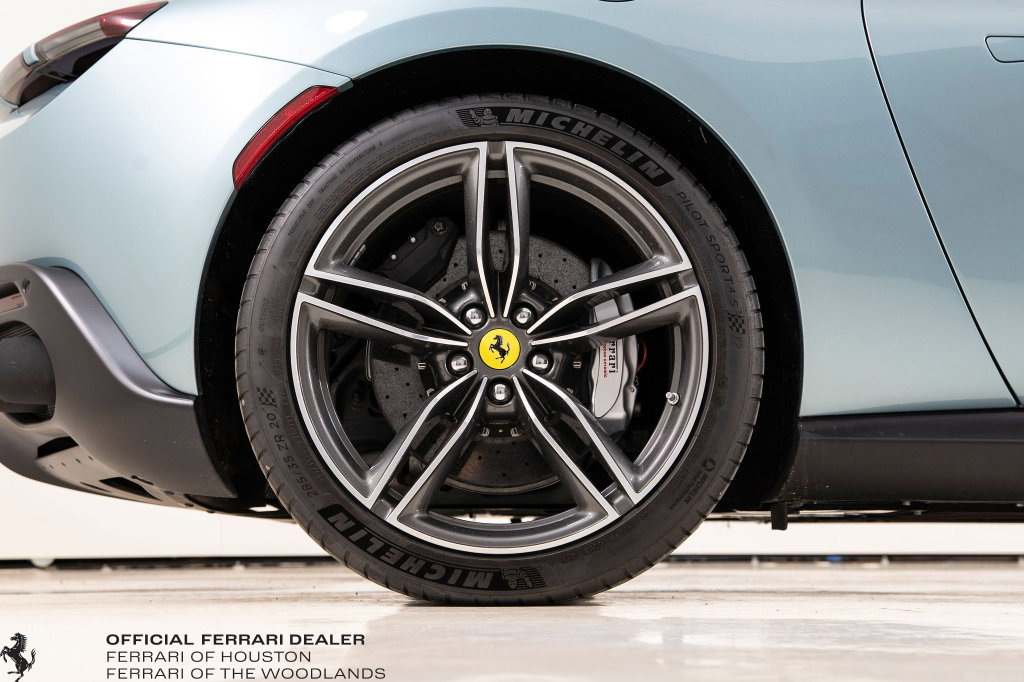 Certified 2024 Ferrari Roma Spider RWD image 20