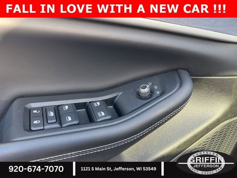 Used 2024 Jeep Grand Cherokee L Limited image 19