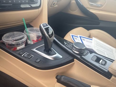 Used 2020 BMW 430i xDrive Convertible w/ Convenience Package image 15