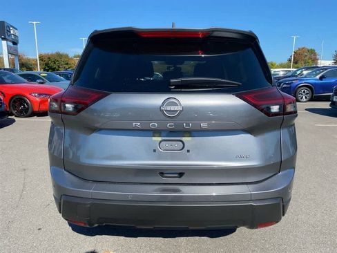 New 2026 Nissan Rogue SV image 5