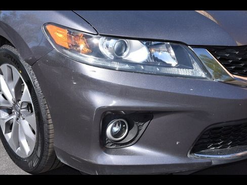 Used 2013 Honda Accord EX image 39