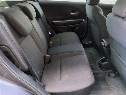 Used 2016 Honda HR-V LX image 25