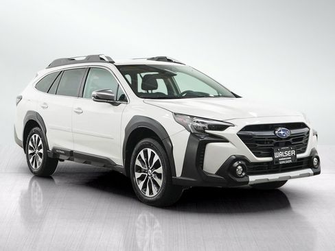 Used 2023 Subaru Outback Touring XT AWD/4WD image 7