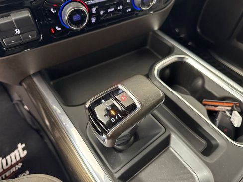 Used 2022 Chevrolet Silverado 1500 RST w/ Convenience Package II image 18