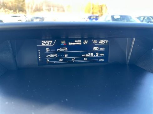 Used 2020 Subaru Forester Premium image 15