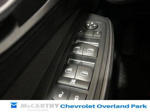 Used 2017 Jeep Cherokee Latitude w/ Cold Weather Group image 16