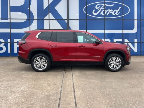 Used 2024 GMC Acadia Elevation w/ Trailering Package image 4