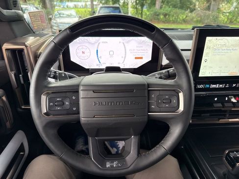 Used 2025 GMC Hummer EV 3X AWD/4WD image 61