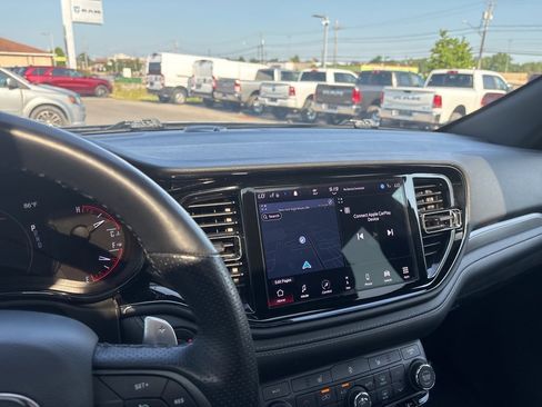 Used 2022 Dodge Durango GT image 27