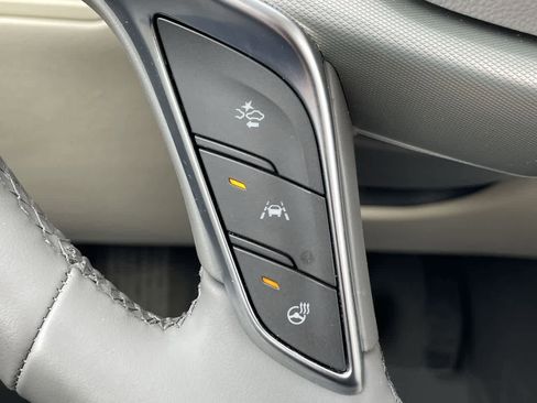 Certified 2025 Cadillac XT5 Premium Luxury w/ LPO, Floor Liner Package image 24