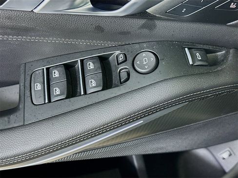 Used 2022 BMW X5 xDrive45e w/ M Sport Package image 20