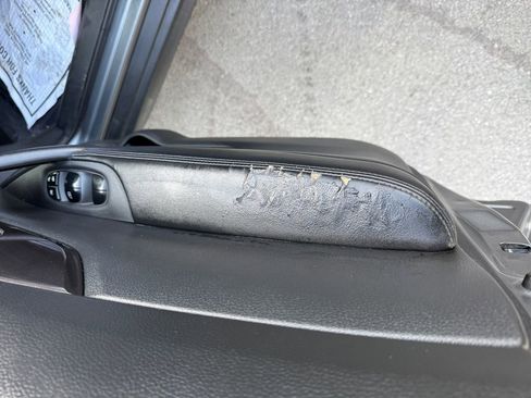 Used 2019 Nissan Rogue SV AWD/4WD image 35