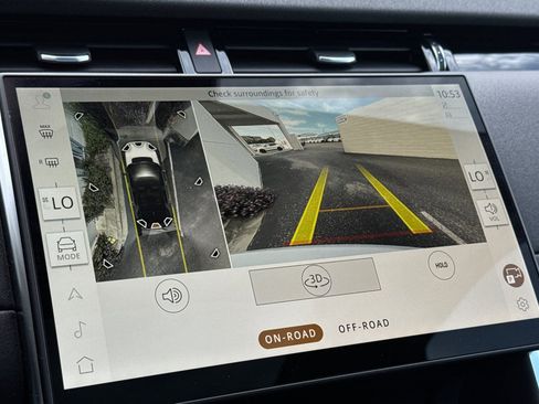 Used 2024 Land Rover Discovery Sport S image 25