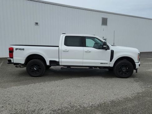 Used 2023 Ford F250 Lariat w/ Lariat Ultimate Package AWD/4WD image 26