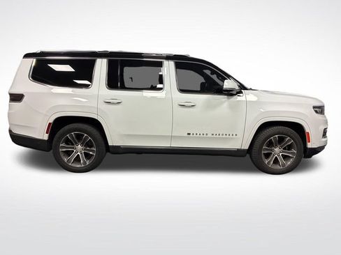 Used 2022 Jeep Grand Wagoneer Series I AWD/4WD image 6