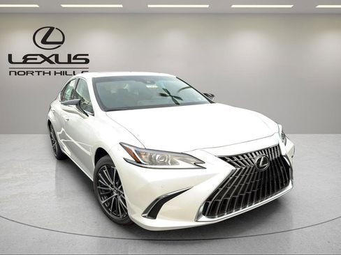New 2025 Lexus ES 350 w/ Premium Package image 3