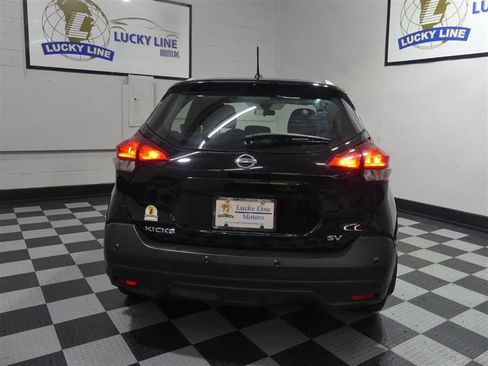 Used 2020 Nissan Kicks SV FWD image 8