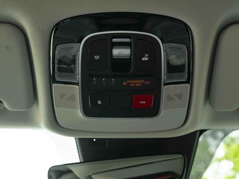 Used 2024 Hyundai Tucson Limited AWD/4WD image 36