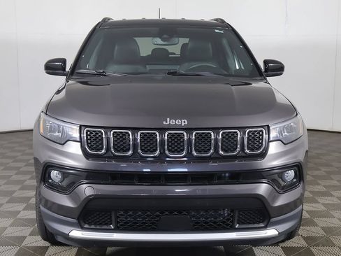 Used 2023 Jeep Compass Limited AWD/4WD image 11