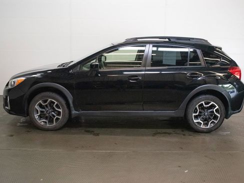 Used 2017 Subaru Crosstrek 2.0i Premium AWD/4WD image 7