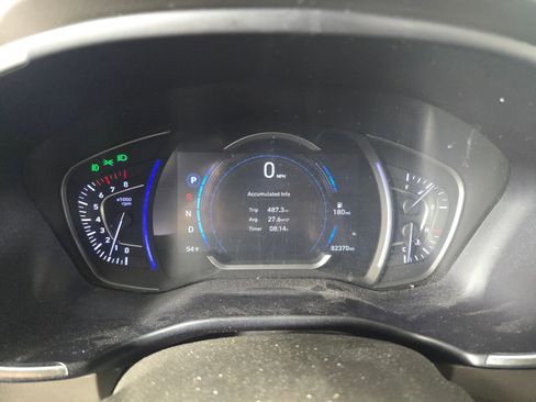 Used 2019 Hyundai Santa Fe Limited image 16