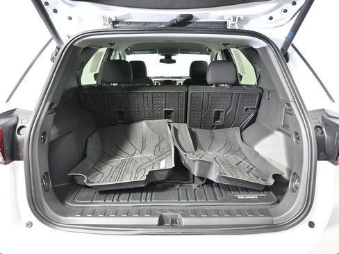 Used 2024 Chevrolet Equinox LT AWD/4WD image 16