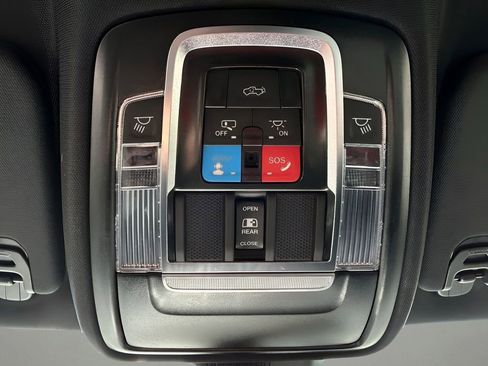 New 2026 RAM 1500 4x4 Crew Cab image 27