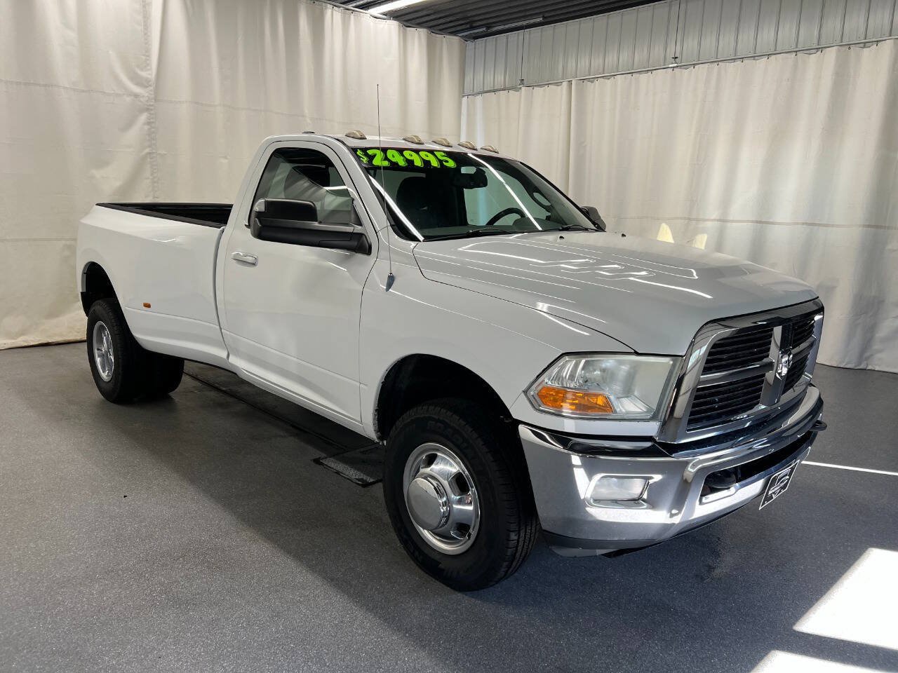 Used 2011 RAM 3500 SLT w/ Popular Equipment Group AWD/4WD image 3