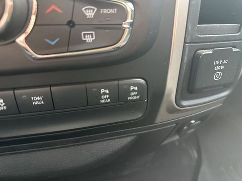 Used 2017 RAM 1500 Big Horn AWD/4WD image 21