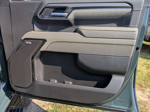 New 2026 Chevrolet Silverado 2500 ZR2 AWD/4WD image 38