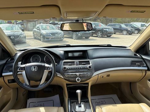 Used 2011 Honda Accord SE image 9