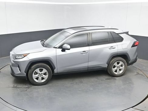Used 2020 Toyota RAV4 XLE w/ Convenience Package AWD/4WD image 34