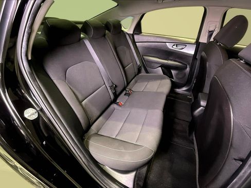 Used 2021 Kia Forte LXS image 24